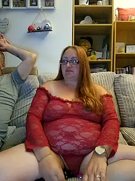 Snapshot of Luscious-LucyXX chatting on 06/02/26, 08:22 Luscious-LucyXX online show from 06/02/26, 08:22