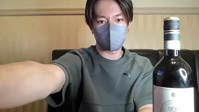 Snapshot of kei0000kei chatting on 05/16/26, 03:22 kei0000kei online show from 05/16/26, 03:22