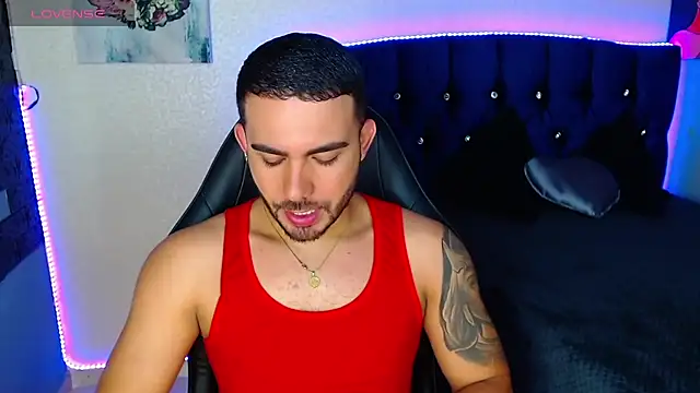 adamhairy online show from 04/08/26, 07:14