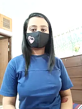 Snapshot of Prova-2 chatting on 10/01/25, 08:09 Prova-2 online show from 10/01/25, 08:09