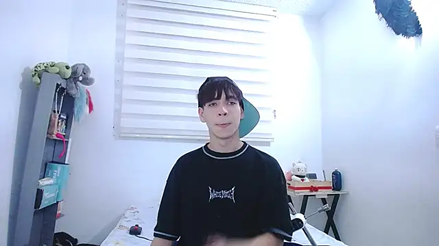 lucky stricke online show from 10/13/25, 03:50