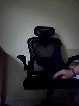 Nesch82 online show from 03/25/26, 05:02