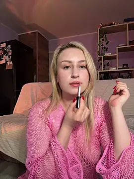 KassandraTress online show from 05/14/26, 06:04