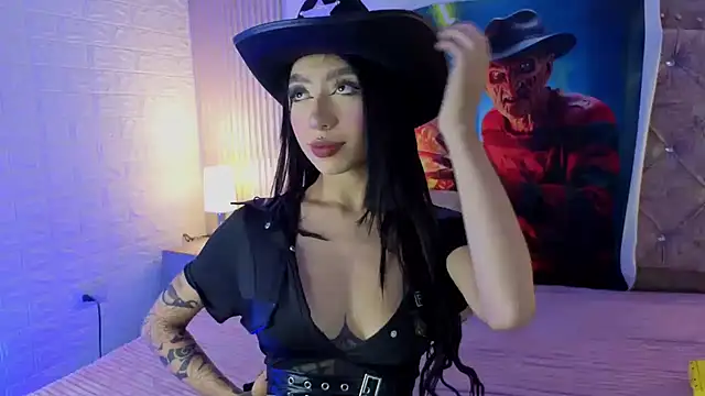 AnastasiaColeman online show from 10/15/25, 07:47