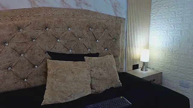 AnastasiaColeman online show from 03/12/26, 08:04