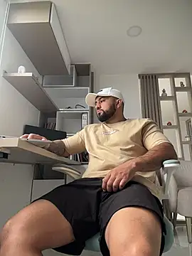 DoctorArabe3 online show from 02/05/26, 11:48