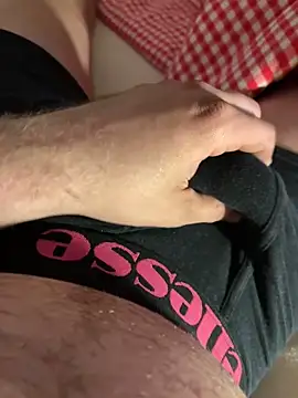 mrwit online show from 03/25/26, 09:32