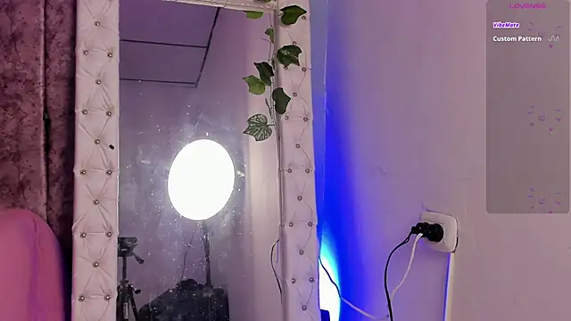  jasmine blush online show from 11/12/25, 01:44