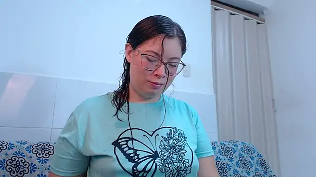 zoewhite2 online show from 10/06/25, 02:25