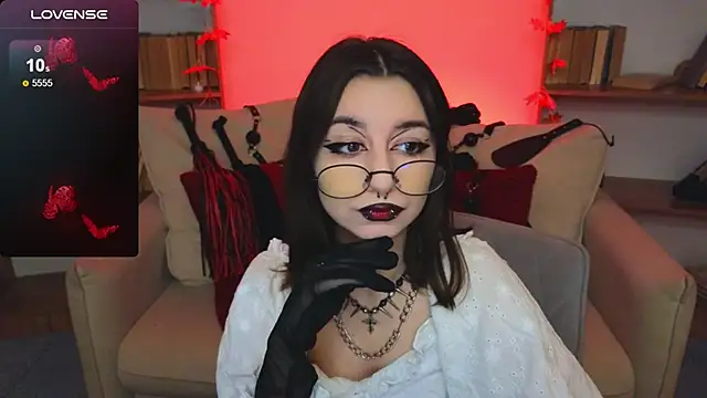 Mistress  Marcelline online show from 10/06/25, 09:29