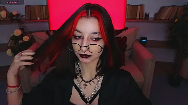 Mistress  Marcelline online show from 11/14/25, 10:47