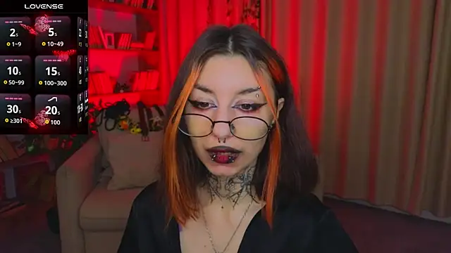 Mistress  Marcelline online show from 04/06/26, 01:36