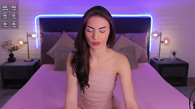 Snapshot of Cherry___Kiss chatting on 11/05/25, 07:47 Cherry Kiss online show from 11/05/25, 07:47