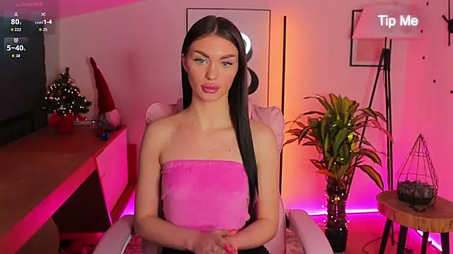 Snapshot of Cherry___Kiss chatting on 01/12/26, 03:06 Cherry Kiss online show from 01/12/26, 03:06