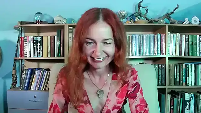 Snapshot of Foxilady357 chatting on 05/17/26, 01:51 Foxilady357 online show from 05/17/26, 01:51