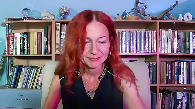 Snapshot of Foxilady357 chatting on 07/17/26, 01:51 Foxilady357 online show from 07/17/26, 01:51