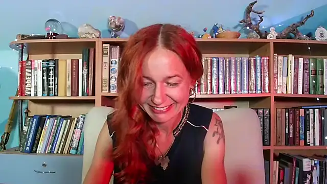 Snapshot of Foxilady357 chatting on 08/02/26, 01:31 Foxilady357 online show from 08/02/26, 01:31