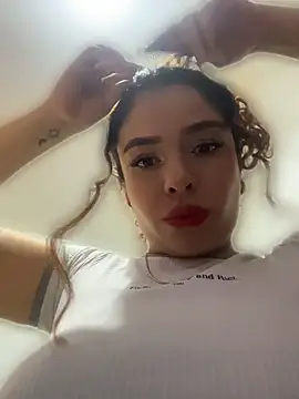 Snapshot of haally-mll chatting on 06/26/26, 06:56 haally-mll online show from 06/26/26, 06:56