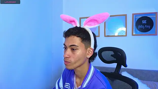 yulian vasquez online show from 09/09/25, 12:26