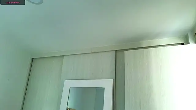 yulian vasquez online show from 09/17/25, 11:56