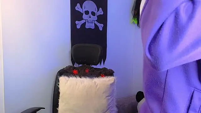 yulian vasquez online show from 10/15/25, 12:27