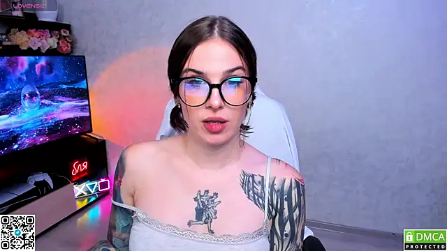 Arya deepthroat queen online show from 09/27/25, 12:59