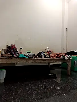 Guriya0076 online show from 09/21/25, 06:37