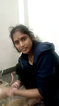 Guriya0076 online show from 11/18/25, 03:56