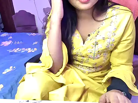 Snapshot of Haseen_Dilruba chatting on 10/19/25, 07:25 Haseen Dilruba online show from 10/19/25, 07:25