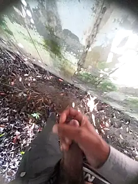 Snapshot of Desi_Horny_Boys chatting on 11/06/25, 09:43 Desi Horny Boys online show from 11/06/25, 09:43