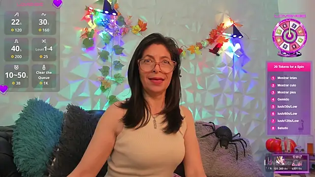 SabinaDeluxe cg online show from 10/29/25, 12:18