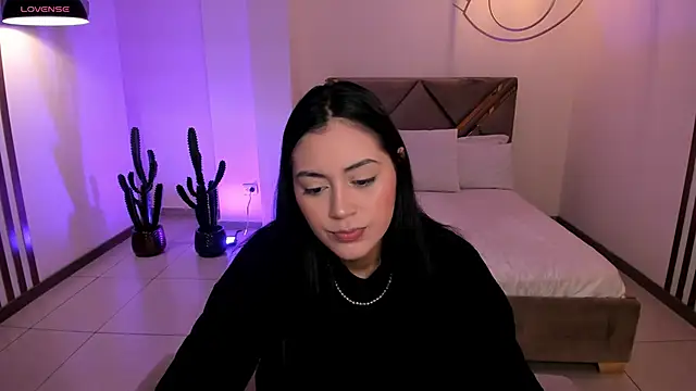 AmbarJames  online show from 01/09/26, 11:57