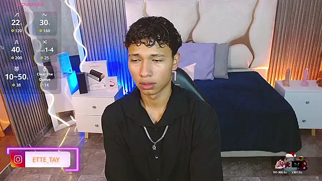 Ette tay online show from 11/18/25, 03:34