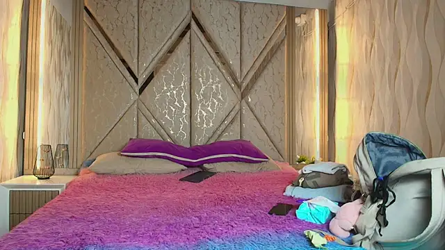 Hotcouple 222 online show from 02/04/26, 07:25