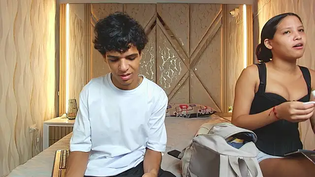 Hotcouple 222 online show from 03/22/26, 07:28