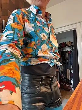 SexyLeon8 online show from 02/23/26, 08:12