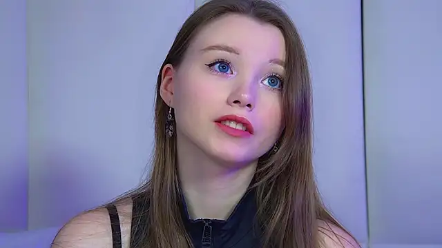 KeiraAsti online show from 03/22/26, 06:06