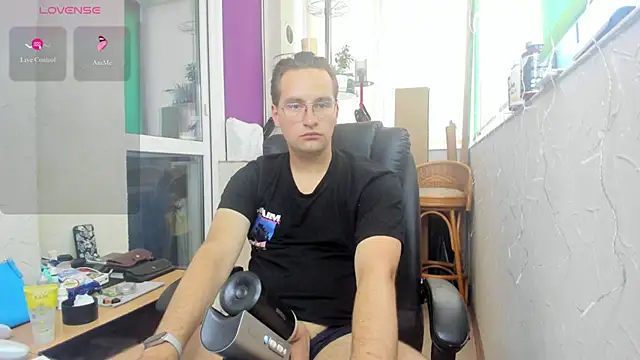 Snapshot of romiosabrino chatting on 07/01/26, 02:40 romiosabrino online show from 07/01/26, 02:40