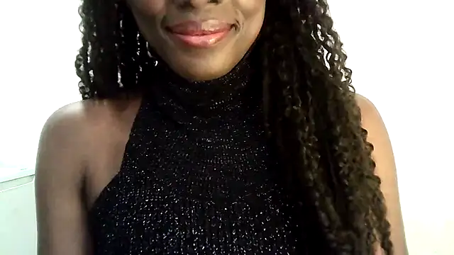 Snapshot of Chatdoll2 chatting on 10/19/25, 07:03 Chatdoll2 online show from 10/19/25, 07:03