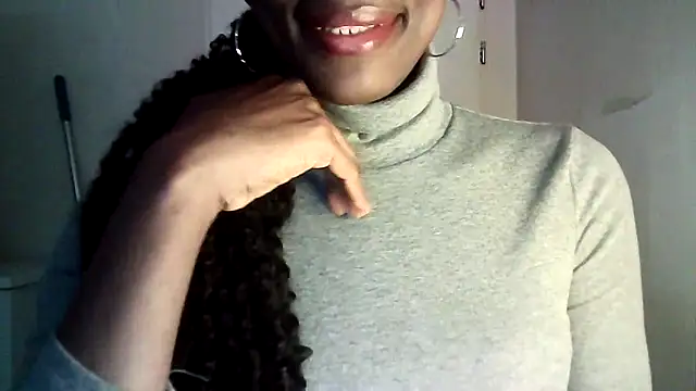 Snapshot of Chatdoll2 chatting on 10/22/25, 03:34 Chatdoll2 online show from 10/22/25, 03:34