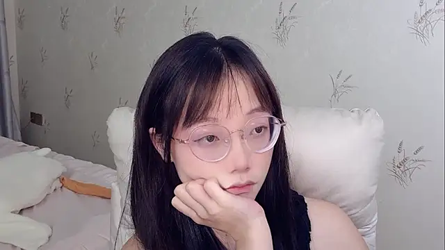 Snapshot of puppy-999 chatting on 06/20/26, 01:47 puppy-999 online show from 06/20/26, 01:47