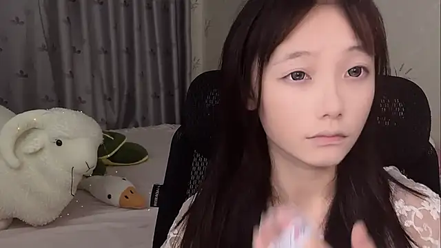 Snapshot of puppy-999 chatting on 06/30/26, 11:22 puppy-999 online show from 06/30/26, 11:22