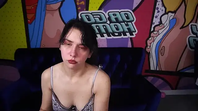 LiviaShy online show from 12/04/25, 08:28