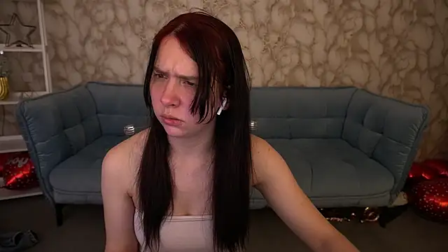 LiviaShy online show from 04/18/26, 07:18