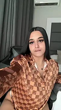 LilMisIndianx online show from 04/05/26, 10:56