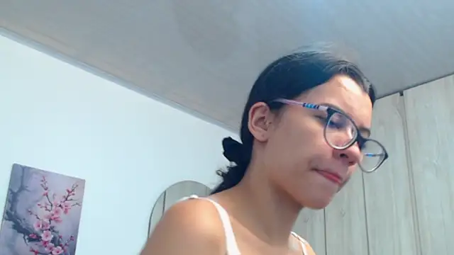 pinky f00x online show from 11/22/25, 08:08