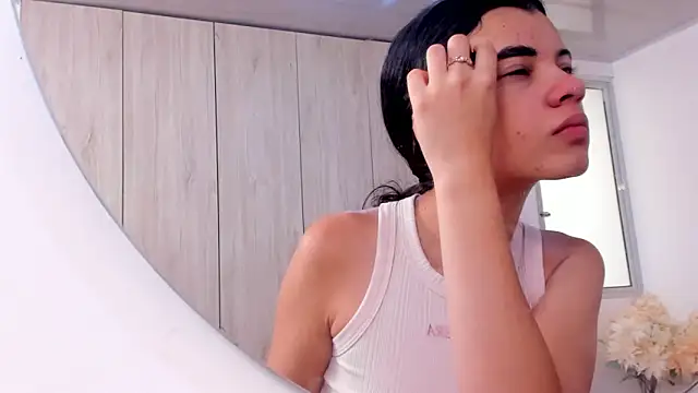 pinky f00x online show from 05/26/26, 07:21