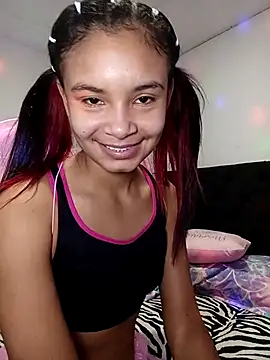 liz7skinny online show from 04/12/26, 07:52