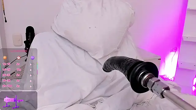 arynaughty20 online show from 03/23/26, 12:42