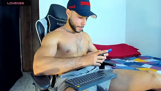 bryan mugn online show from 10/01/25, 02:17